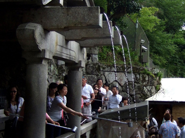 清水寺（音羽の滝）